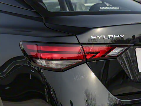 2025�� 1.6L CVT���İ�