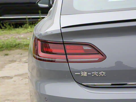 2025�� 330TSI ��Ŀ ������