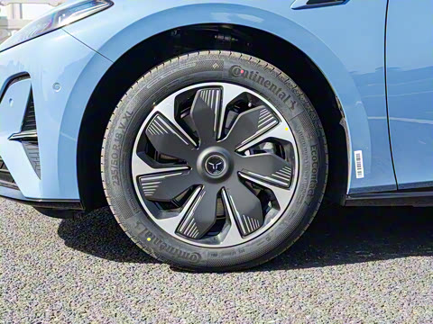 2025�� 750��ѡ��