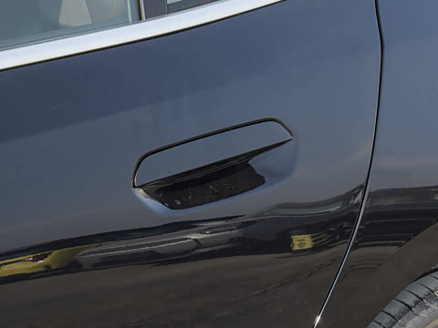 2025�� 530Li ������ ������װ