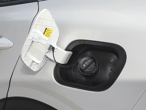 2025�� 2.0T ����������