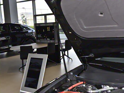 2025�� allroad quattro ̽���� 55 TFSI ����ԽҰ��