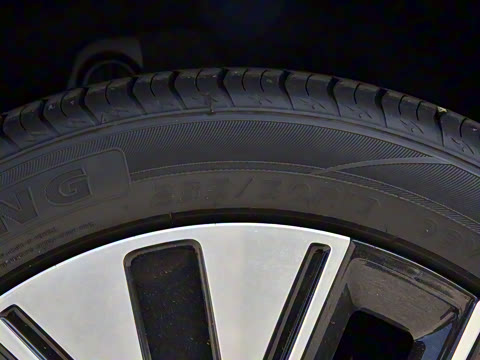 2026�� 165km �����������콢�� 7��