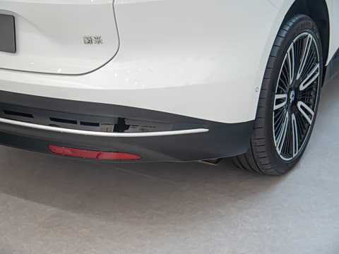 2025�� 102kWh ǩ����