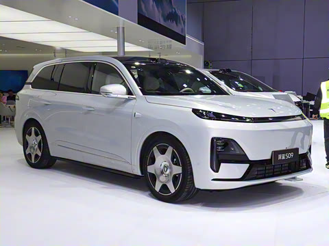 2025�� ����Ultra+ �߶���