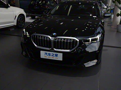 2024�� 525i M�˶���װ