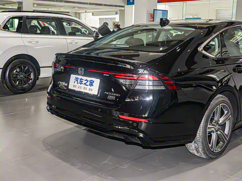 2025�� �˶�ϵ�� 260TURBO ����