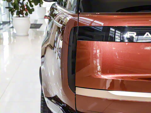 2024�� 3.0 L6 400PS SV���ٴ����ӳ��� 4��