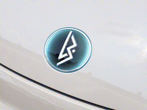 2025�� 210km ����Pro��