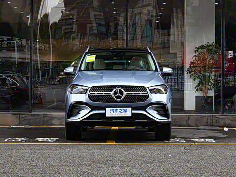 2025�� �Ŀ� GLE 450 4MATIC ������