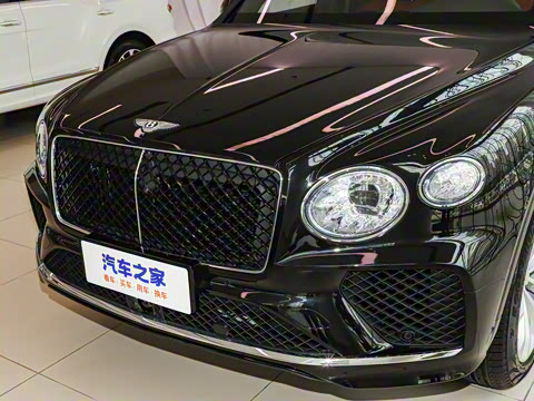 2026�� 4.0T V8 ������