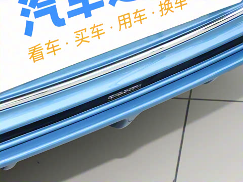 2026�� 4.0T V8 Mulliner