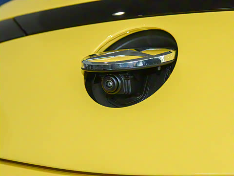 2025�� CLE 260 ������ܳ�