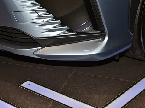 2023�� 300e ������ ���а�