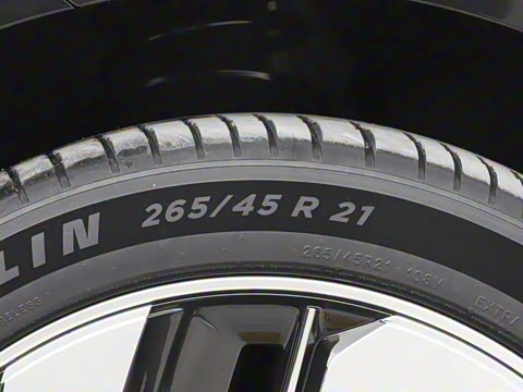 2025�� 210Ultra���Ȱ� 5��