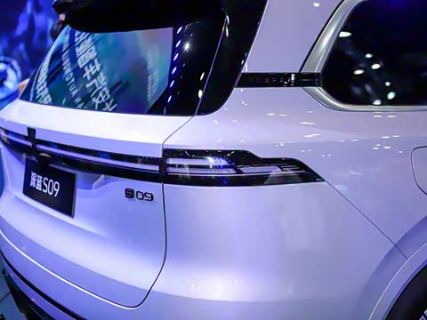 2025�� ����Ultra+ �߶���