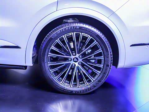 2025�� ����Ultra+ �߶���