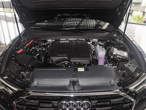 2025�� �Ŀ� 45 TFSI quattro ��ѡ������