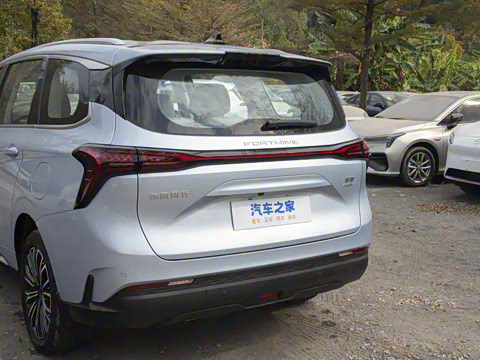 2025�� PHEV ������ 7��