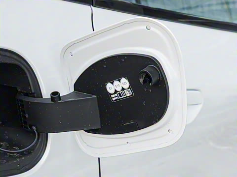 2025�� 225L M�˶���ҹ��װ