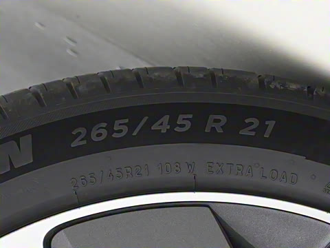 2025�� Ultra ���ܻ��°�