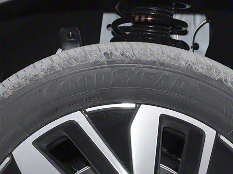 2025�� ������ 330TSI