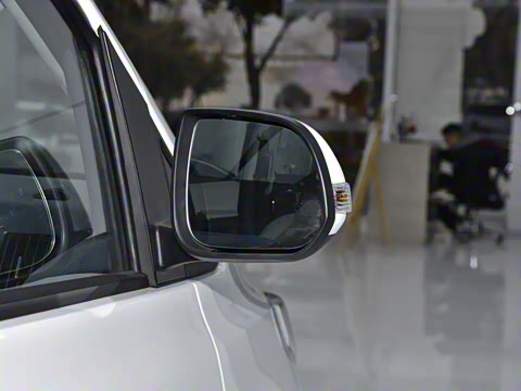 2024�� 2.0L �ֶ�������CNG 7��