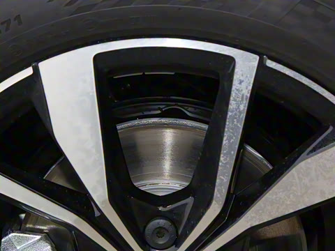 2025�� �Ŀ� 300TSI DSG���������