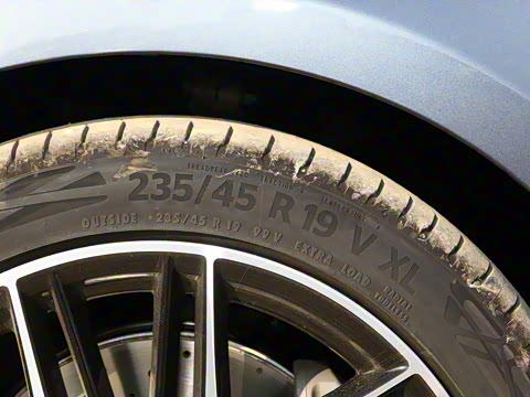 2025�� 650�Ǻ���