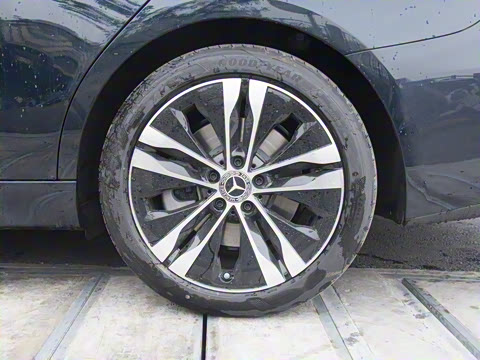 2024�� �Ŀ� C 350 eL