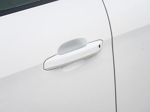 2025�� 200���������� 45 TFSI quattro ��ѡ������