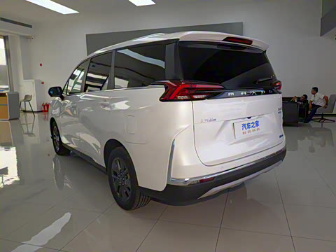 2025�� �콢��