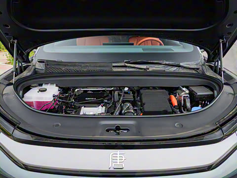 2025�� DM 215KM�����״��콢��