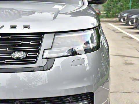 2025�� 3.0 L6 400PS �����ӳ���