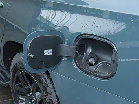 2025�� 2.7T �����