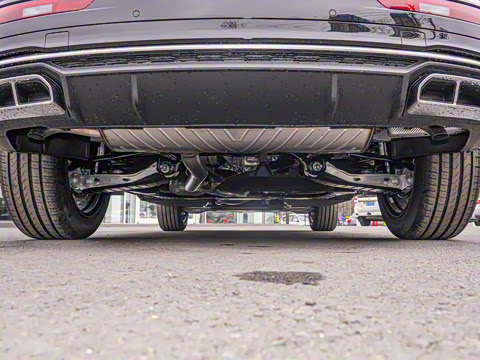 2025�� 45�����ذ� 40 TFSI ʱ�ж�����