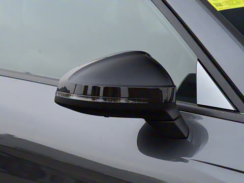 2025�� 200���������� 45 TFSI quattro ��ѡ������