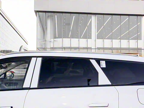 2025�� 1.5T 106KM������ 5�� �������