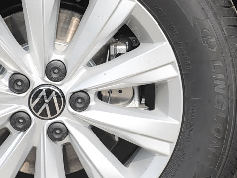 2025�� ���� 1.5L ���ݰ�