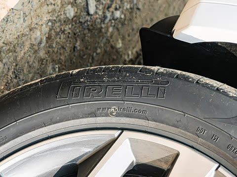 2025�� 45�����ذ� 40 TFSI ����������