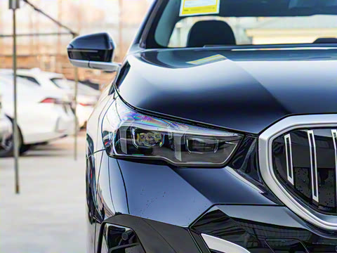 2025�� eDrive 40L M�˶���װ