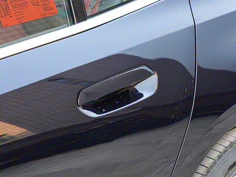 2025�� eDrive 40L M�˶���װ