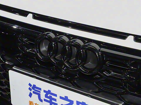 2025�� RS 6 Avant GT