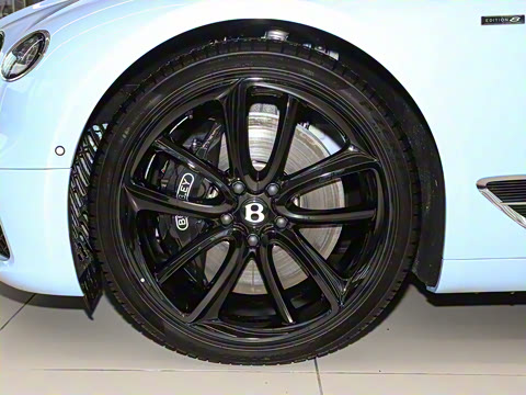 2024�� GT V8 Edition 8