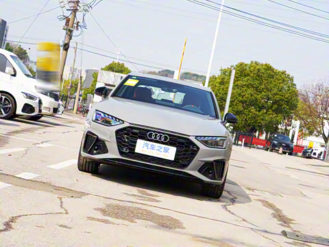 2025�� 200���������� 40 TFSI ����������