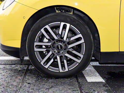 2025�� 456km COOPER E ������