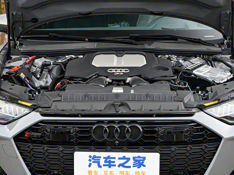 2024��  RS 6 4.0T Avant performance