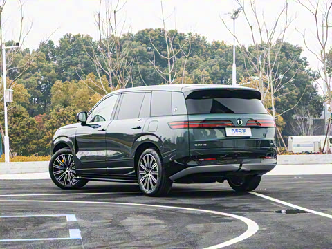 2025�� �콢��