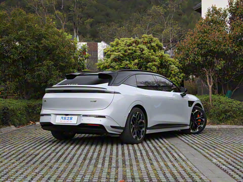 2025�� �����������Ǽݰ� 100kWh