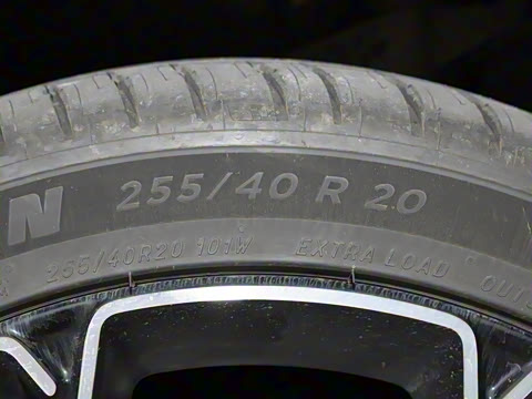 2025�� �����������Ǽݰ� 100kWh